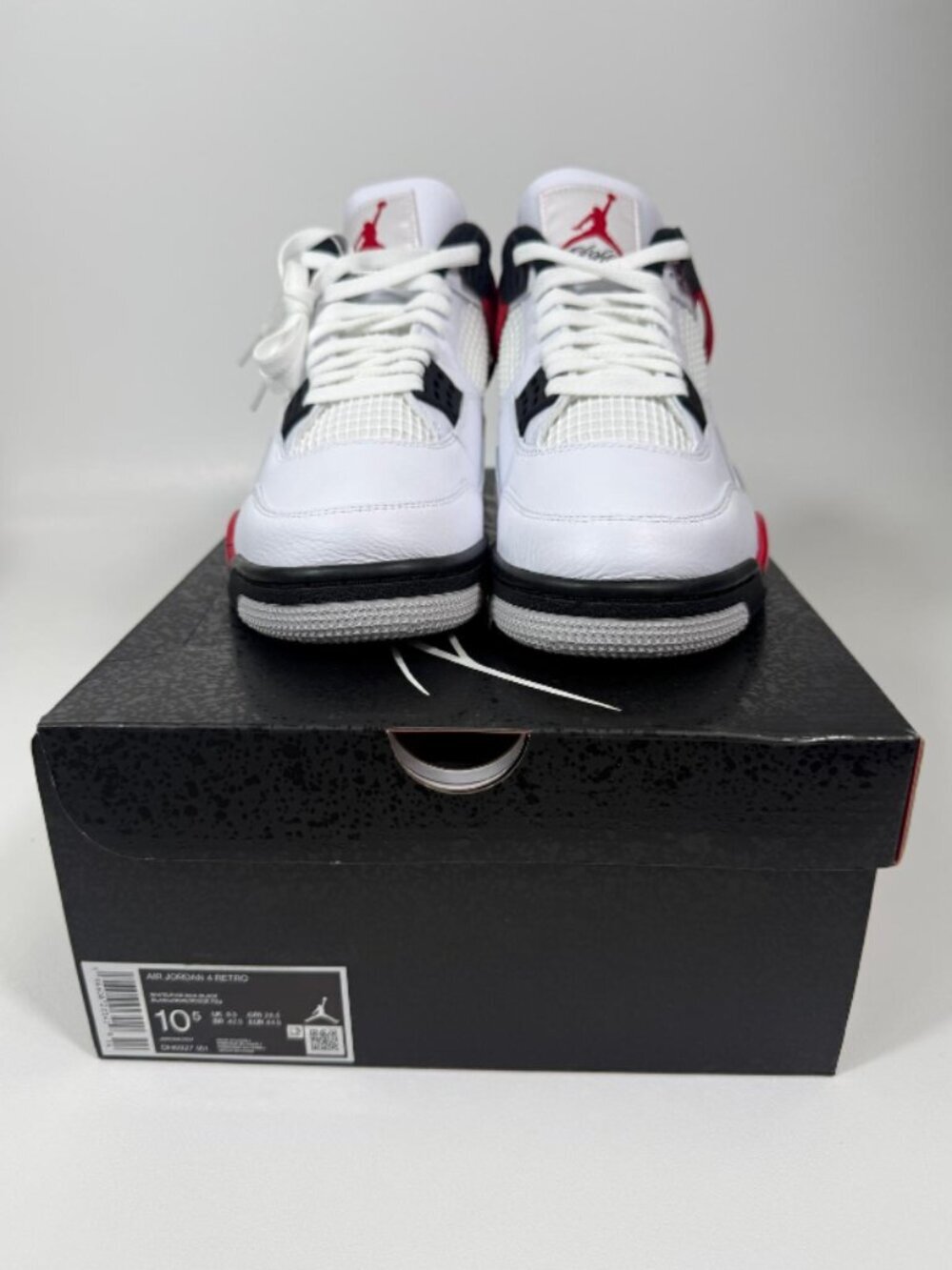 Jordan 4 Retro Red Cement - US 10.5 - Picture 2 of 6
